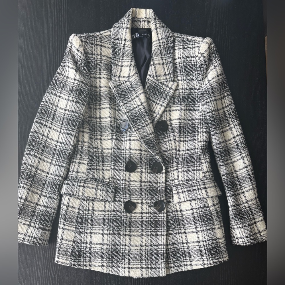 Zara Black and White Tweed Blazer